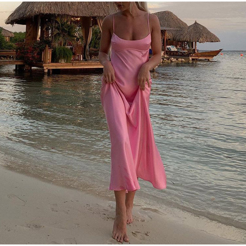 Robe Longue Satinée Dos Nu